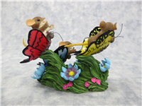 CATCHING UP WITH FRIENDS 3-5/8 inches Mouse/Butterfly Figurine (Charming Tails, Enesco, 89/239, 2008)
