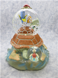 FINDING NEMO 'Riding The EAC' 8-1/2 Inch Musical Snow Globe with Blower (Disney Direct, #95438)