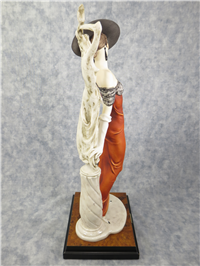 LADY WITH SCULPTURE 18 inch Limited Edition Figurine  (Giuseppe Armani, 192-C, 1992)