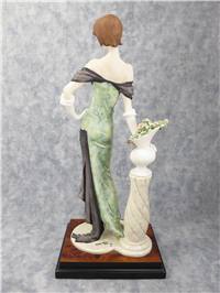 LADY WITH VASE 17 inch Limited Edition Figurine  (Giuseppe Armani, 193-C, 1992)