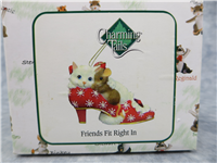 FRIENDS FIT RIGHT 2-1/2 inch Mouse and Cat in Shoe Ornament Figurine (Charming Tails, Fitz & Floyd, 89/244)