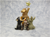 FRIENDS ARE THERE WHEN YOU NEED SUPPORT 3-1/2 inch Squashville Friends and Star Figurine (Charming Tails, Fitz & Floyd, 89/346, 2007)