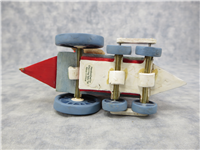 JUST KEEP CHUGGING ALONG 3-1/2 inch Patriotic Mouse on Train Figurine (Charming Tails, Fitz and Floyd, 82/125, 2005)