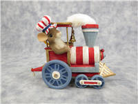 JUST KEEP CHUGGING ALONG 3-1/2 inch Patriotic Mouse on Train Figurine (Charming Tails, Fitz and Floyd, 82/125, 2005)