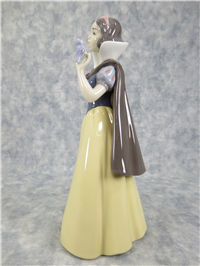 SNOW WHITE WITH BLUE BIRD 9 inch Porcelain Figurine  (Lladro, #7555)