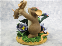 LIFTED BY YOUR LOVE Mother Mouse Figurine (Charming Tails, Enesco, 89/148)