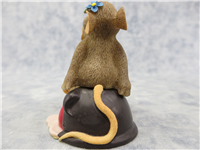 CANDY KISSES Mouse and Chocolate Figurine (Charming Tails, Enesco, 84/108)