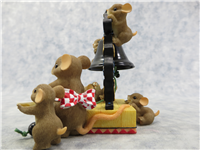 COME AND GET IT Mouse and Bell Figurine (Charming Tails, Enesco, 89/288)