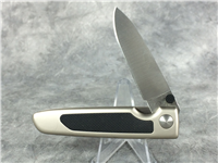 KERSHAW KAI 2415 Single-Blade Liner Action