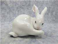 PREENING BUNNY Porcelain Figurine (Lladro, #5906, 1991)