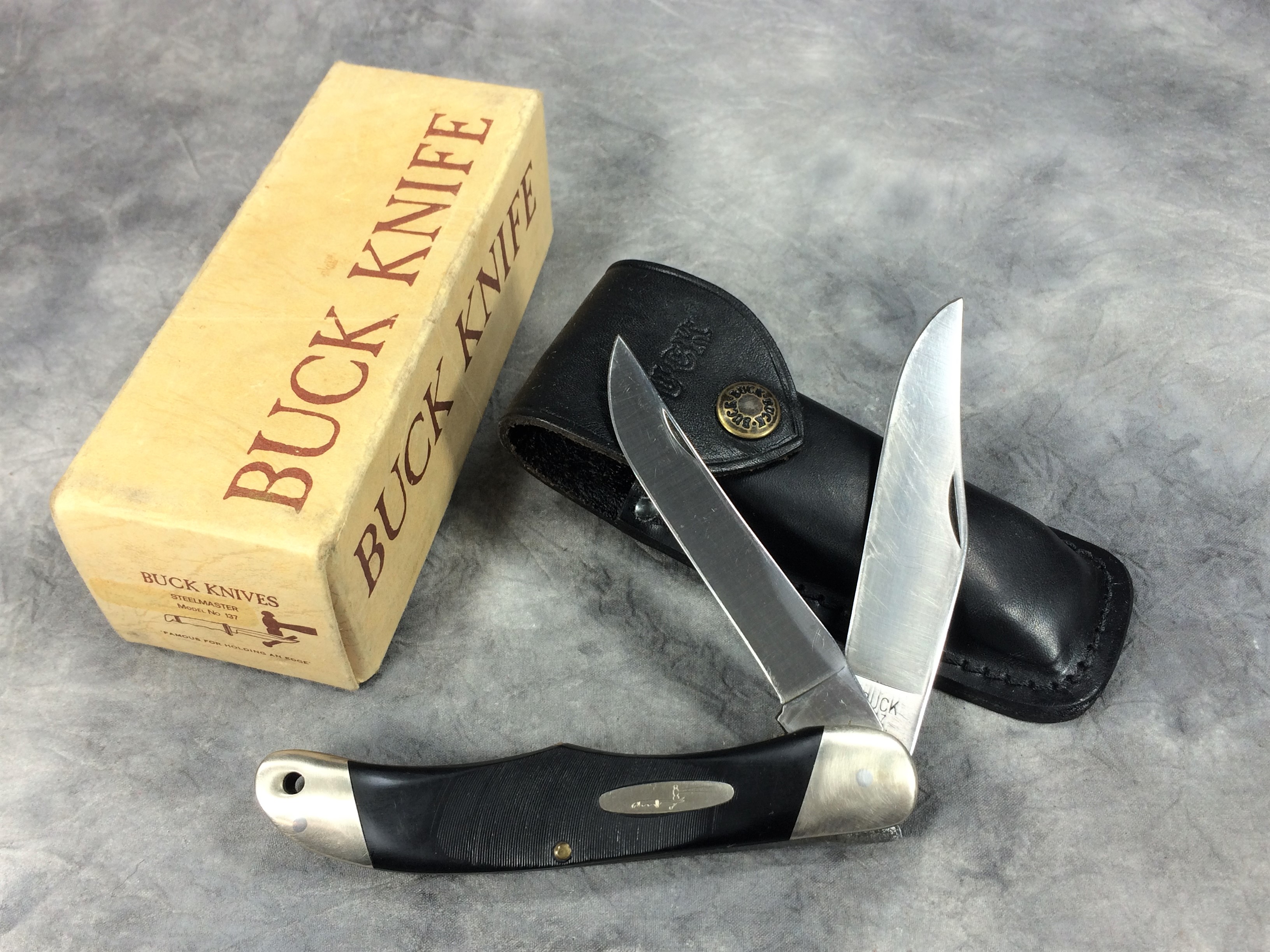 How much is Pre-1986 BUCK USA 317 Black Sawcut Delrin Jack Knife worth ...