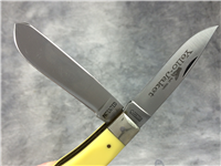 1970's CAMILLUS 716 Yello Jaket Dual-Lockback Trapper