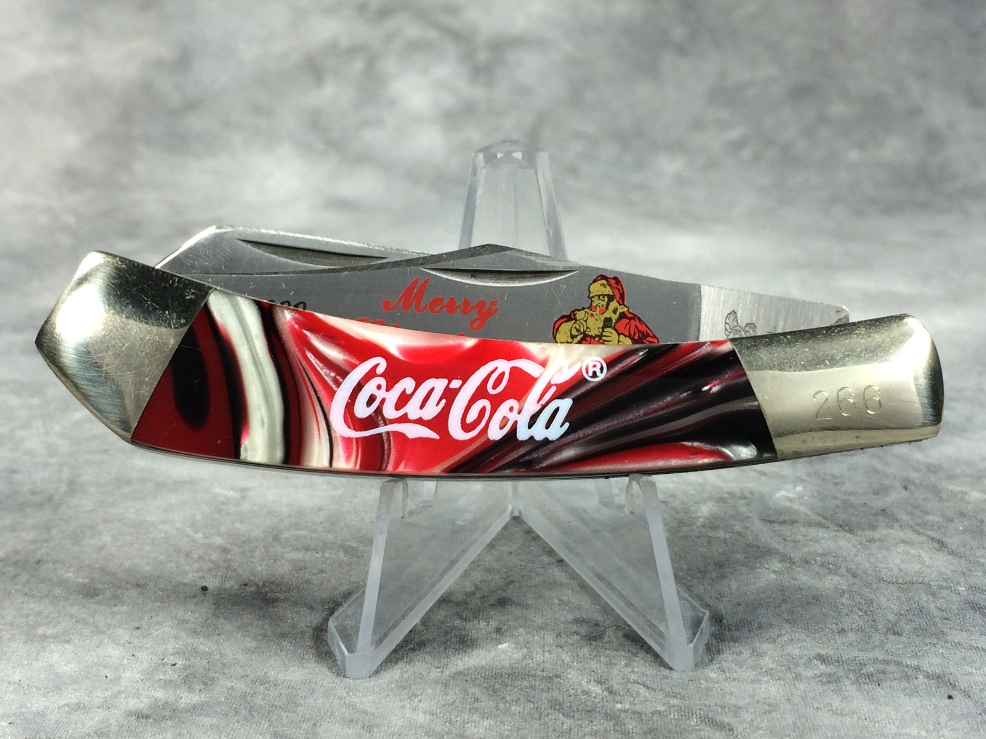 How much is 2000 FROST CUTLERY Coca-Cola Christmas Limited Edition