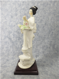 ORIENTAL LADY WITH COLUMN 13 inch Figurine  (Giuseppe Armani, 403-S, 1987)