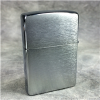 SCRIMSHAW POLAR BEAR Brushed Chrome Lighter (Zippo, 2005)