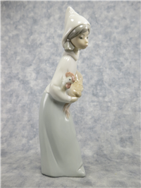 SHEPHERDESS WITH ROOSTER Glossy Porcelain Figurine (Lladro, #4677)