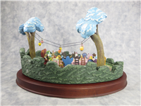 TEA PARTY SCENE A Tea Party in Wonderland 5-1/2 inch Disney Alice In Wonderland Figurine (WDCC, 11K-41295-0, 1998-2001)