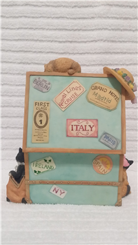 Jean Everette KITTY TREASURE TRUNK 6-1/4 Inch Musical Animated San Francisco Music Box (842970012122)
