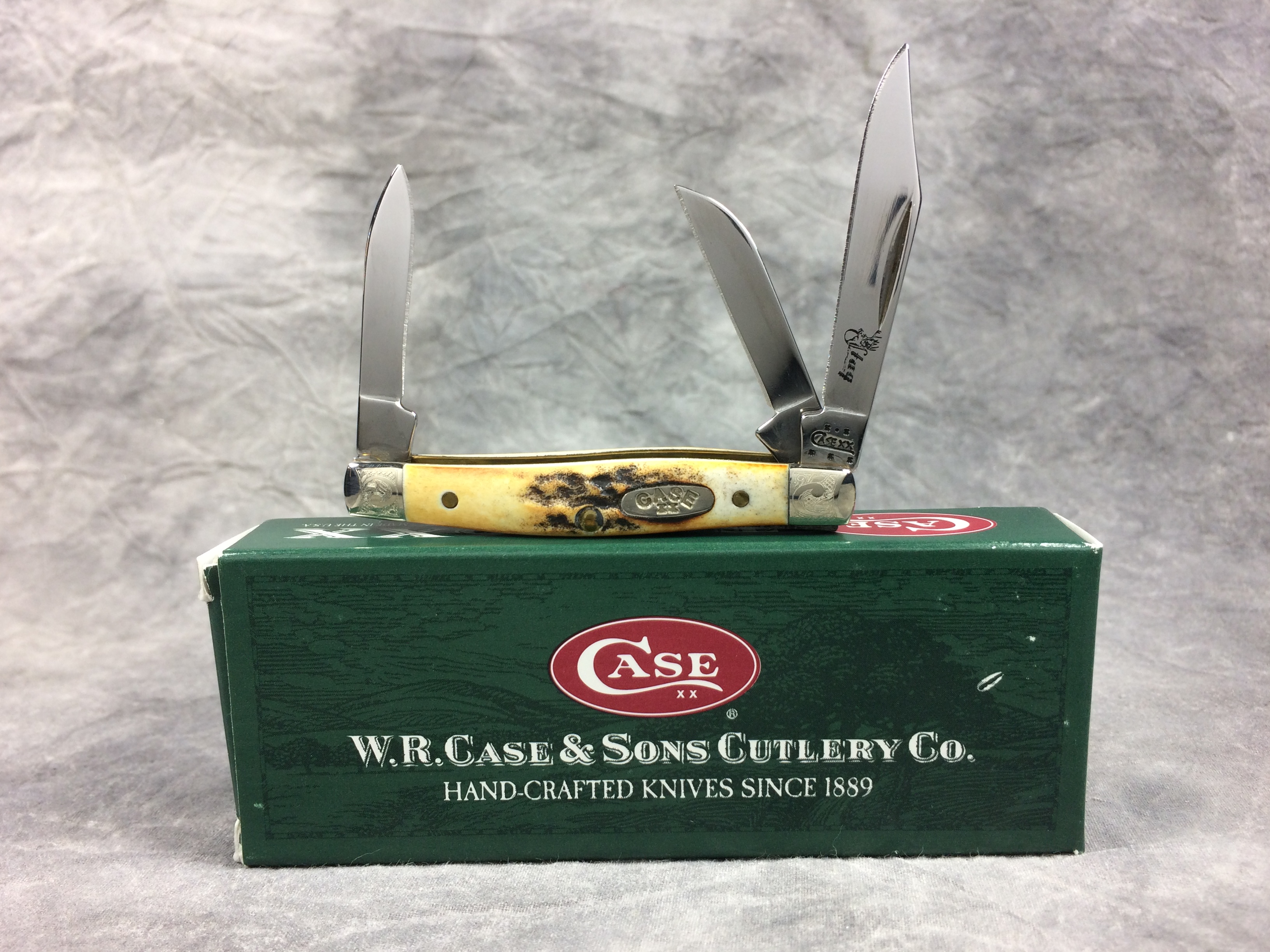 How much is 2004 Case 5333 SS Burnt Stag Thomas Hart Stockman worth ...