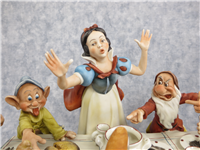 Snow White and the Seven Dwarfs 'HAVING DINNER' 11 inch Capodimonte Laurenz Sculpture