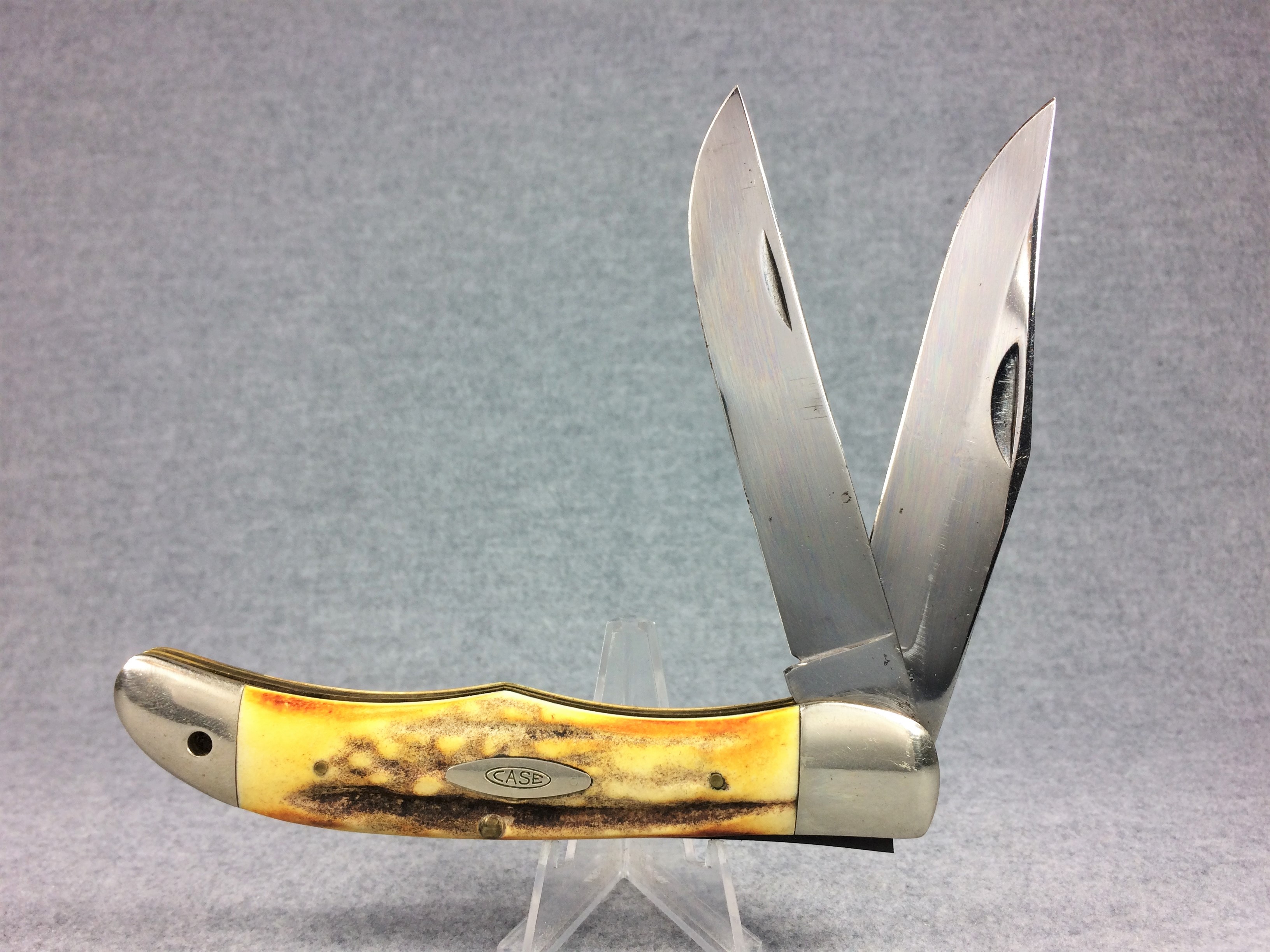 How much is 1970 CASE XX USA 5265 SAB Stag Folding Hunter Knife worth? Price Report