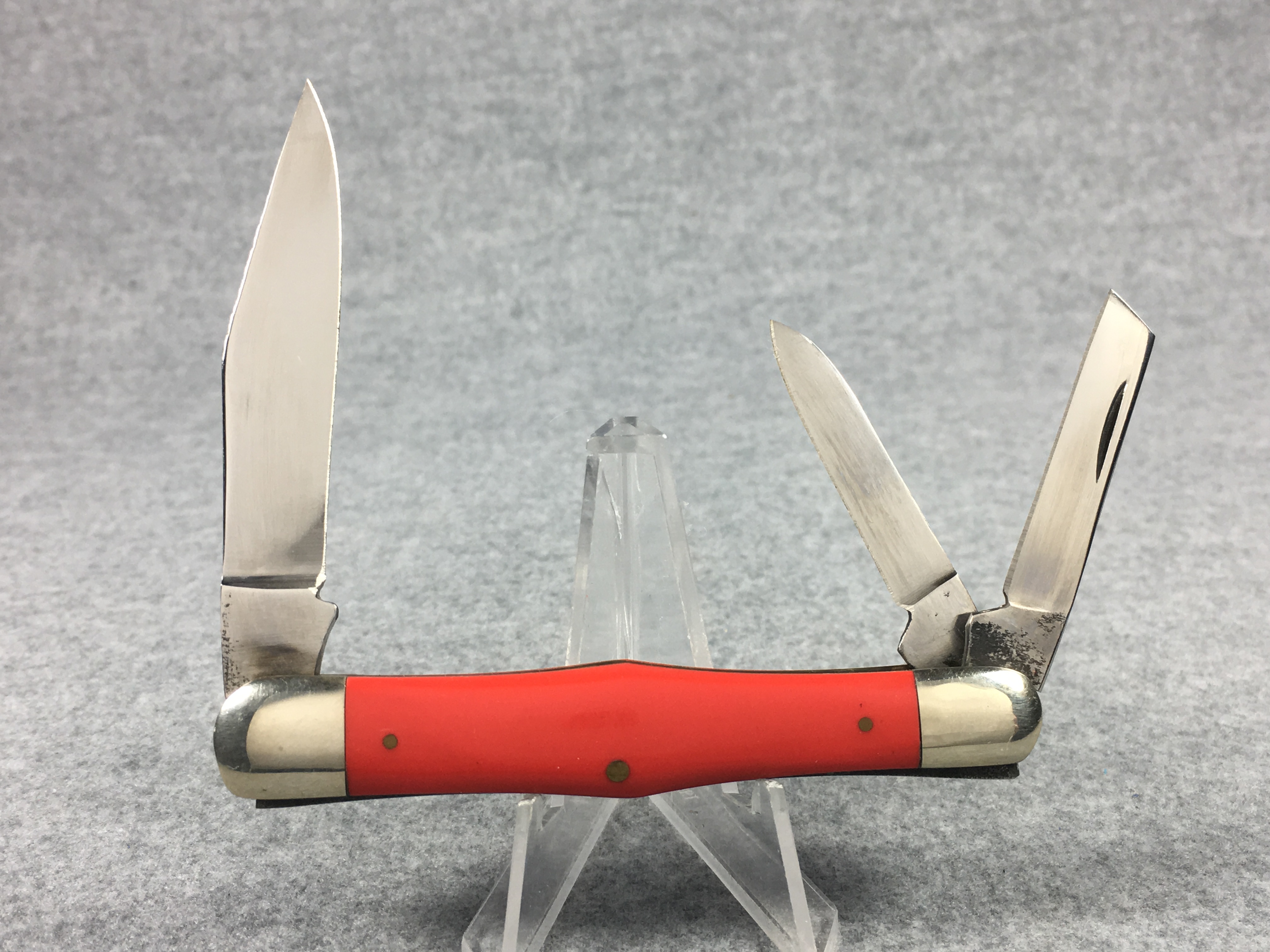 How much is QUEEN STEEL USA Smooth Red Composition 3Blade Whittler