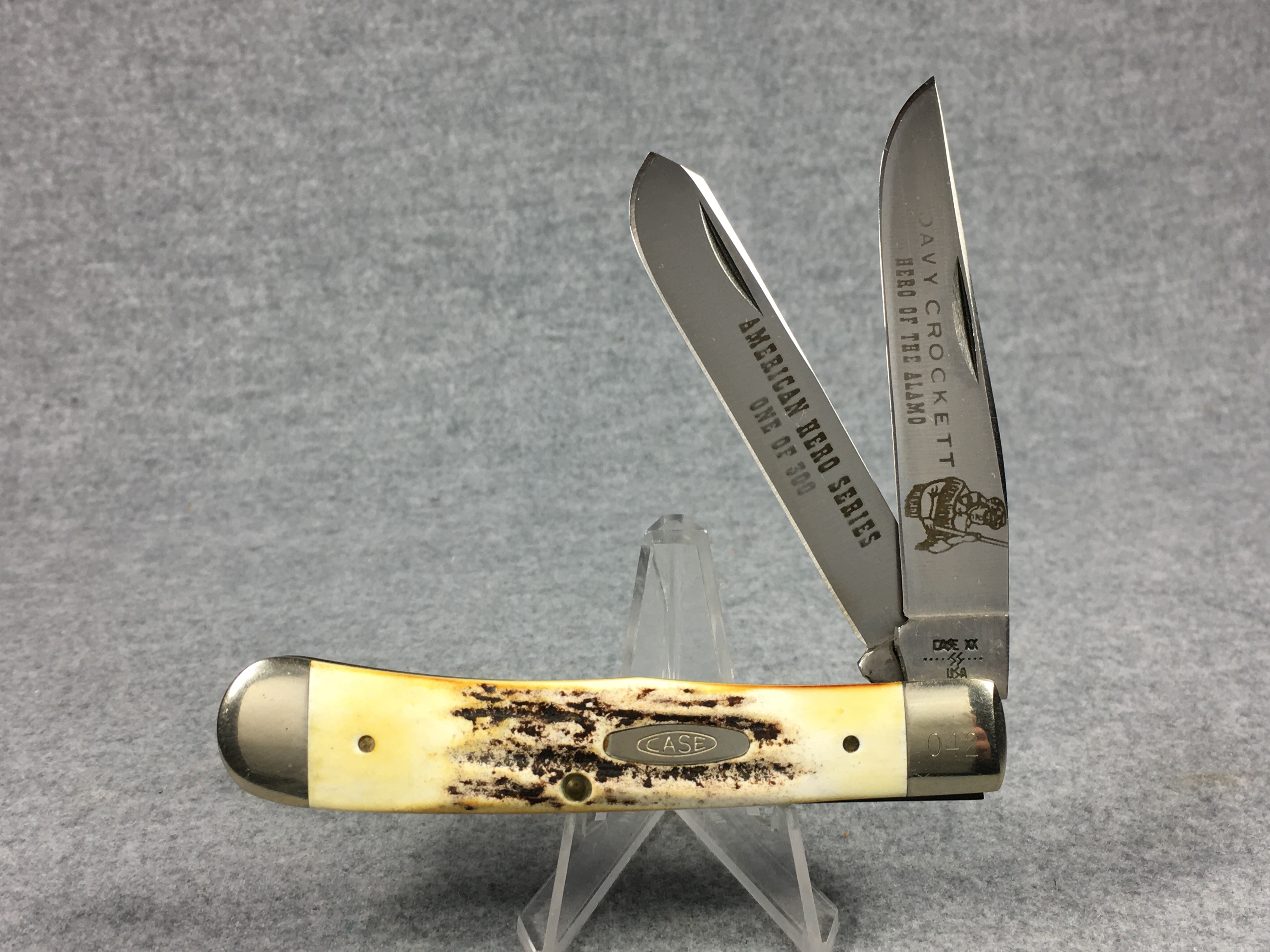 How much is 1981 Case 5254 SSP Stag Davy Crockett American Hero