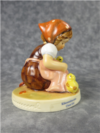 CHICK GIRL Figurine (Hummel 57 2/0, TMK)