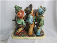 ADVENTURE BOUND Figurine (Hummel 347, TMK)