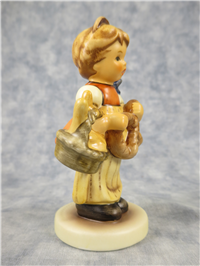 PRETZEL GIRL First Issue Figurine (Hummel 2004, TMK)