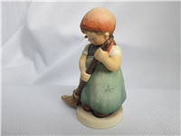 Little Sweeper Figurine Hummel 171 4/0 TMK 6