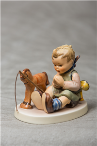 PLAYFUL BLESSING Behut uns beide 3-5/8 inch Figurine  (Hummel 658, TMK 7)