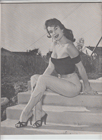 AMATEUR SCREEN AND PHOTOGRAPHY  Vol. 13 #2    (Camerarts Publishing, Winter, 1957) 